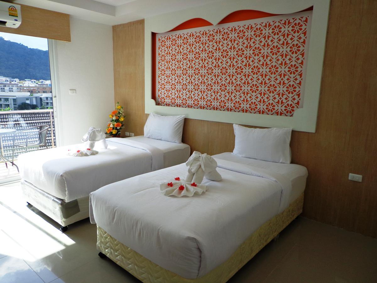 Red Sapphire Hotel Patong Luaran gambar